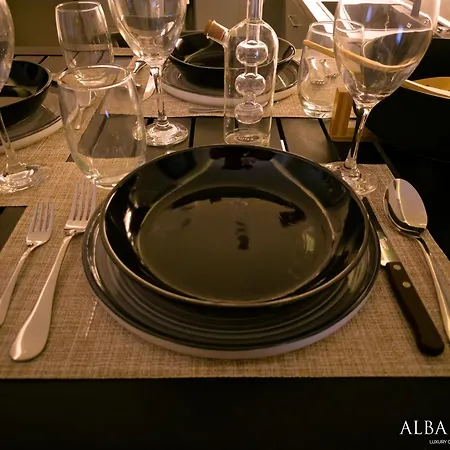 Apartament Alba Suavis *