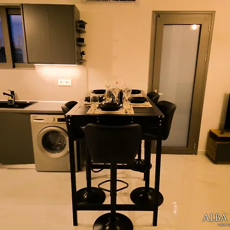 Alba Suavis 扎金索斯镇