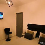 Alba Suavis 公寓